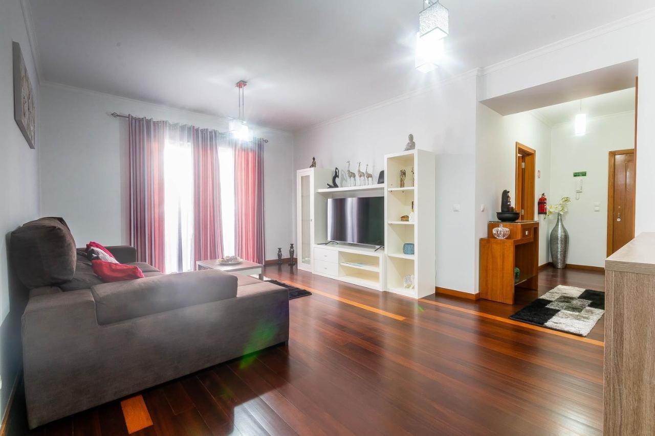 Village Lobos Flat Câmara de Lobos Екстериор снимка